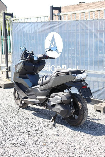 BMW C 400 GT - Sepeda motor: gambar 3 BMW C 400 GT - Sepeda motor: gambar 3