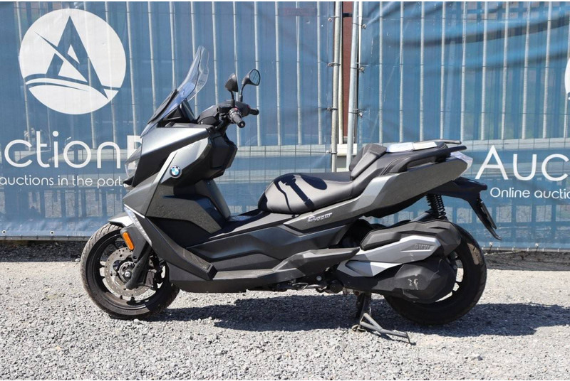 BMW C 400 GT - Sepeda motor: gambar 2 BMW C 400 GT - Sepeda motor: gambar 2