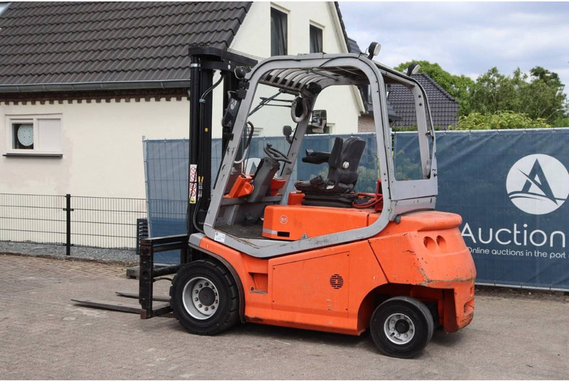 BT C4E500V - Forklift listrik: gambar 3 BT C4E500V - Forklift listrik: gambar 3