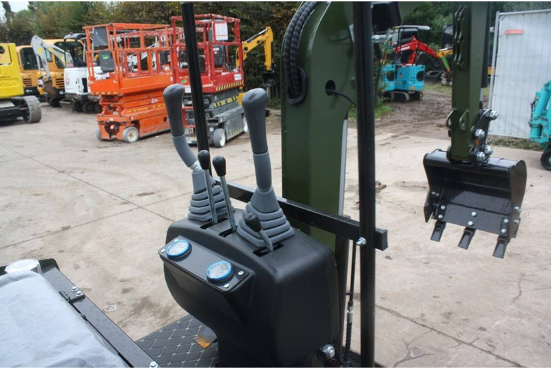 COLT KV13 - Ekskavator mini: gambar 5 COLT KV13 - Ekskavator mini: gambar 5