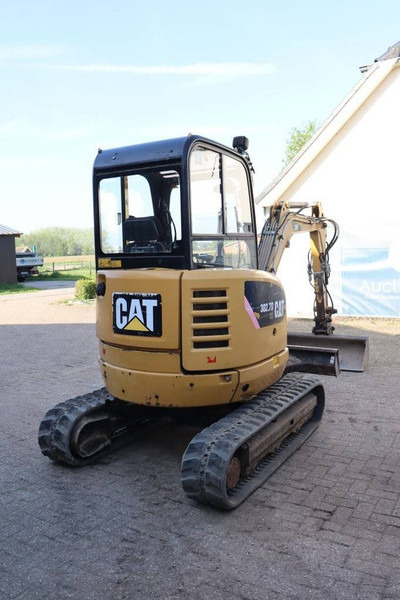 Caterpillar 302.7D - Ekskavator perayap: gambar 5 Caterpillar 302.7D - Ekskavator perayap: gambar 5