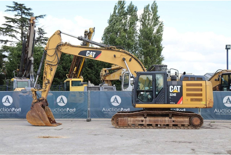 Caterpillar 324EL - Ekskavator perayap: gambar 2 Caterpillar 324EL - Ekskavator perayap: gambar 2