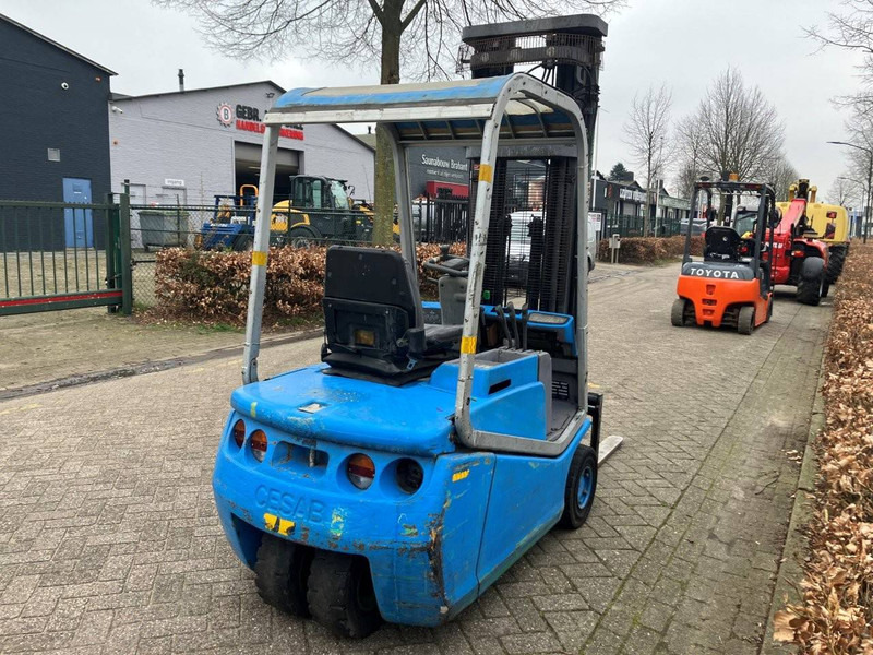 Cesab Blitz 315 - Forklift listrik: gambar 5 Cesab Blitz 315 - Forklift listrik: gambar 5