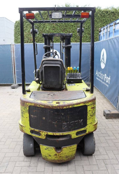 Clark - Forklift listrik: gambar 4 Clark - Forklift listrik: gambar 4