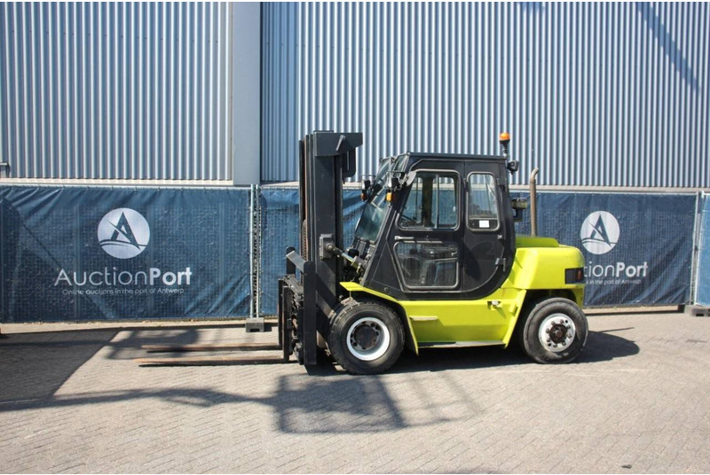 Clark SF50D - Forklift diesel: gambar 1 Clark SF50D - Forklift diesel: gambar 1