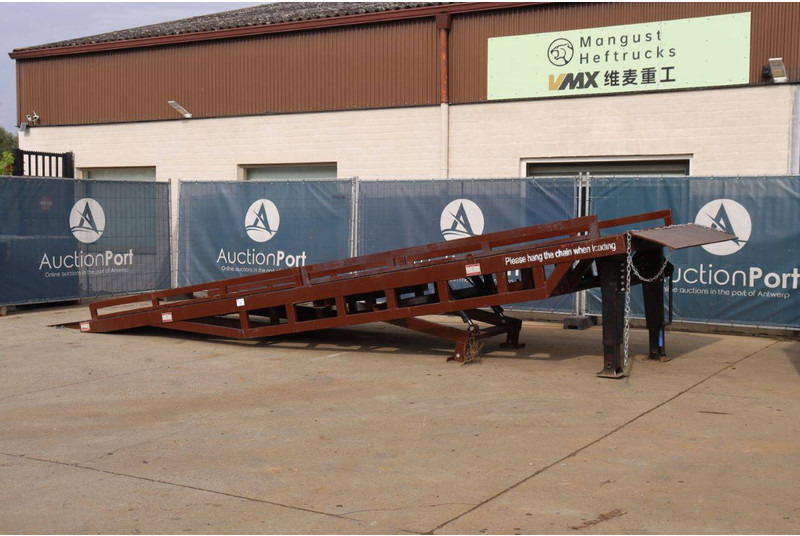 Containerramps Mangust LR12T - Trailer flatbed: gambar 3 Containerramps Mangust LR12T - Trailer flatbed: gambar 3