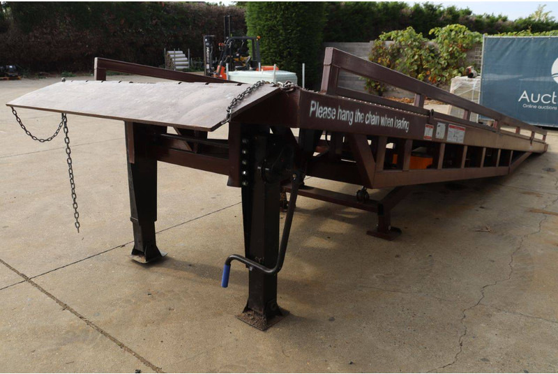Containerramps Mangust LR12T - Trailer flatbed: gambar 5 Containerramps Mangust LR12T - Trailer flatbed: gambar 5
