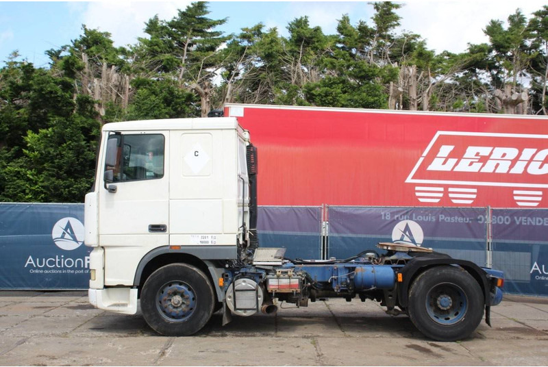 DAF 95 XF - Truk sasis: gambar 2 DAF 95 XF - Truk sasis: gambar 2