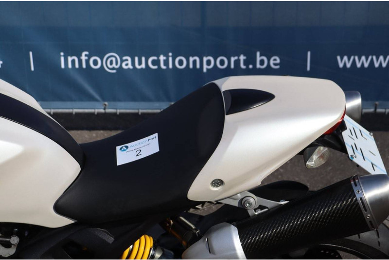 Sepeda motor Ducati MONSTER 696: gambar 16