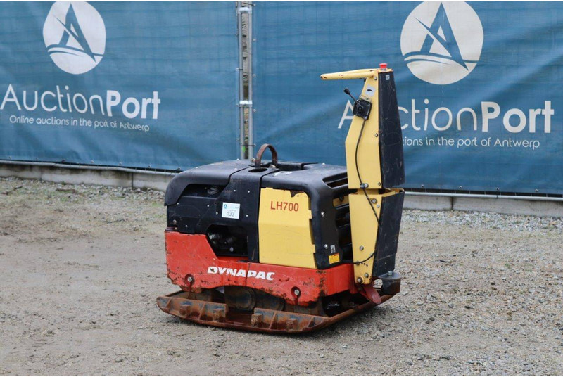 Dynapac LH700 - Pelat getar: gambar 3 Dynapac LH700 - Pelat getar: gambar 3
