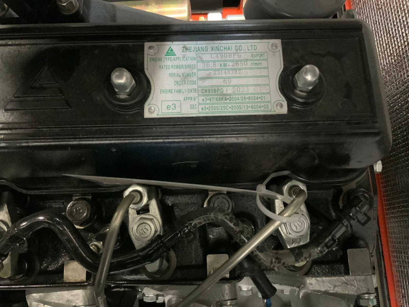 Wheel loader baru Everun ER12: gambar 18 Wheel loader baru Everun ER12: gambar 18