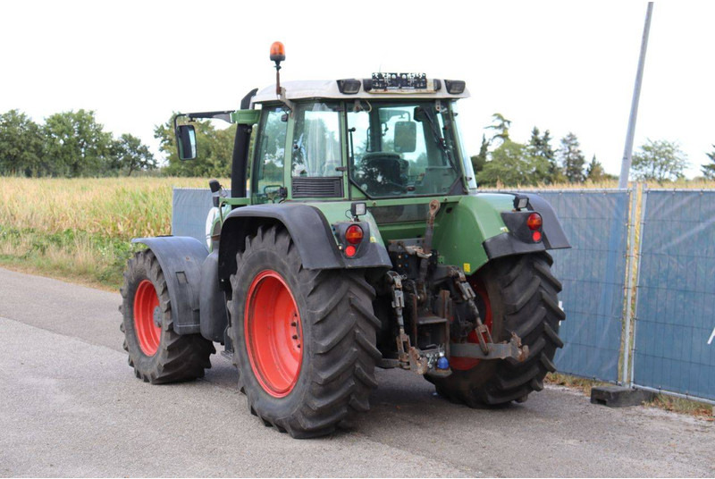 Fendt Vario Favorit 716 - Traktor: gambar 4 Fendt Vario Favorit 716 - Traktor: gambar 4