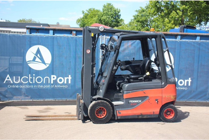 Fenwick-Linde E20 - Forklift listrik: gambar 1 Fenwick-Linde E20 - Forklift listrik: gambar 1