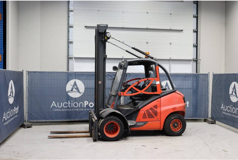 Fenwick-Linde H40D-02 - Forklift diesel: gambar 1 Fenwick-Linde H40D-02 - Forklift diesel: gambar 1