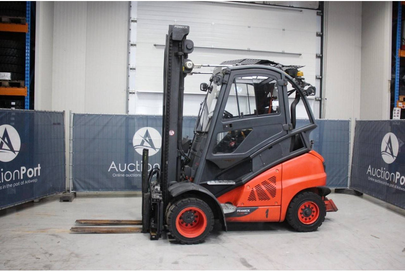 Fenwick-Linde H40T-02 - Forklift LPG: gambar 1 Fenwick-Linde H40T-02 - Forklift LPG: gambar 1