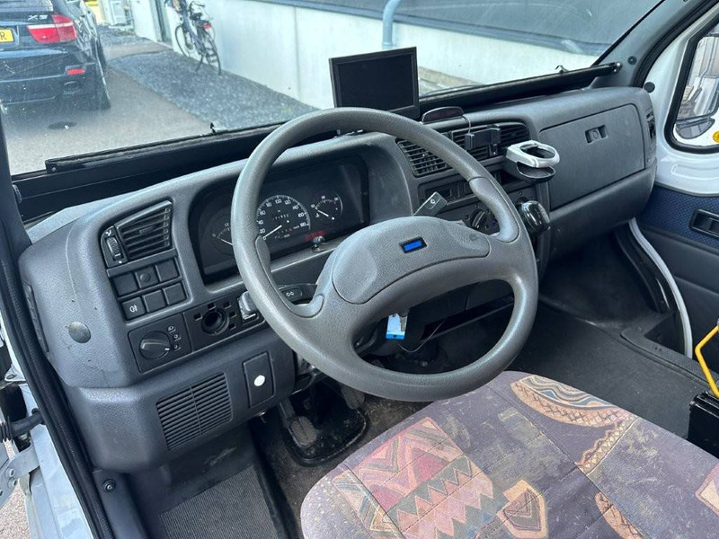 Fiat 230 - Mobil rumah semi-terintegrasi: gambar 5 Fiat 230 - Mobil rumah semi-terintegrasi: gambar 5