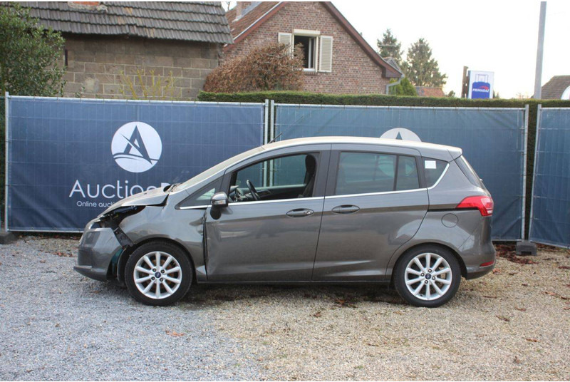 Ford B-MAX - Mobil: gambar 2 Ford B-MAX - Mobil: gambar 2
