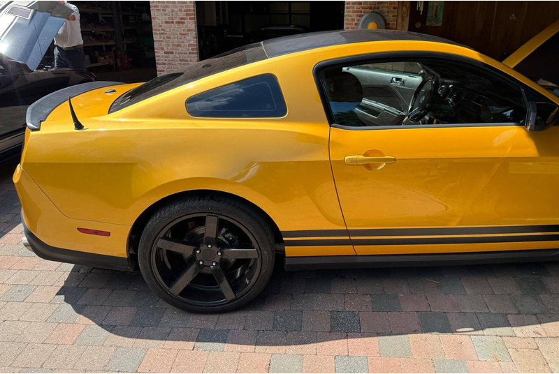 Ford Mustang GT Boss 302 - Mobil sedan: gambar 4 Ford Mustang GT Boss 302 - Mobil sedan: gambar 4