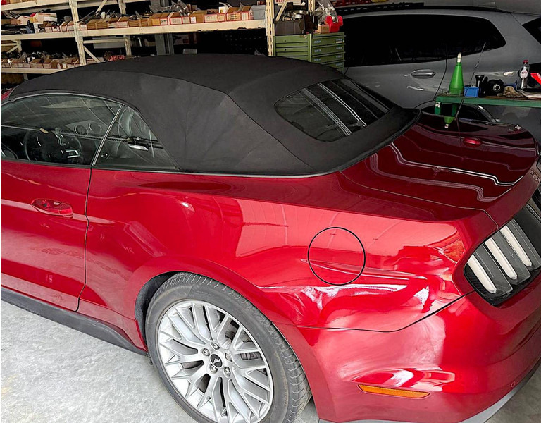 Ford Mustang GT Convertible - Mobil sedan: gambar 5 Ford Mustang GT Convertible - Mobil sedan: gambar 5