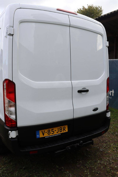 Van panel Ford Transit: gambar 15