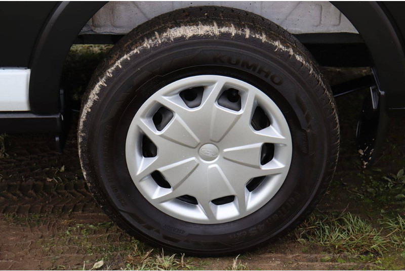 Van panel Ford Transit: gambar 14