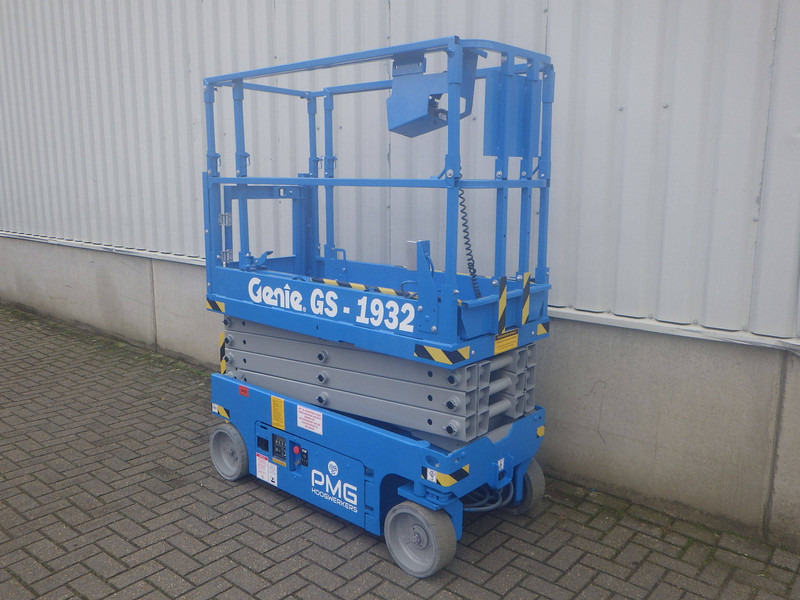 Genie GS-1932 - Scissor lifts: gambar 2 Genie GS-1932 - Scissor lifts: gambar 2