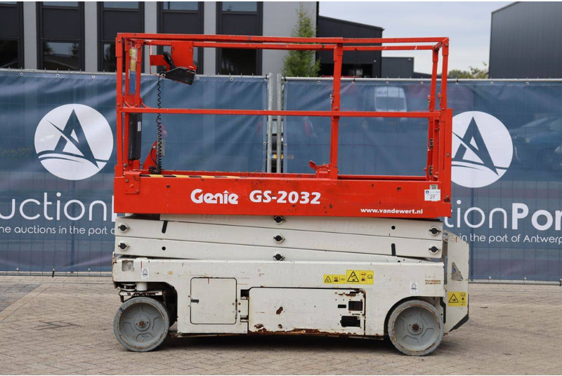 Genie GS-2032 - Scissor lifts: gambar 2 Genie GS-2032 - Scissor lifts: gambar 2