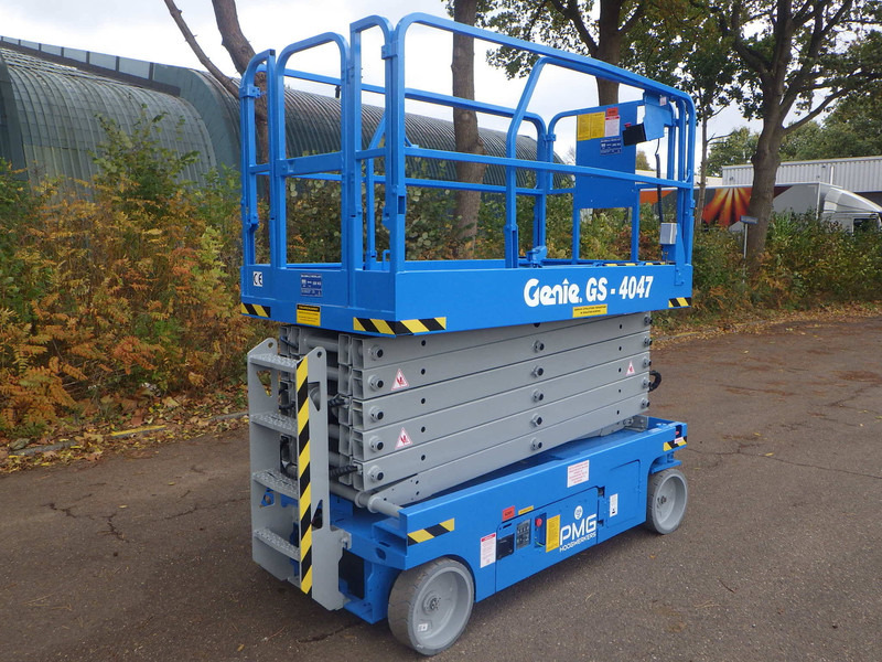 Genie GS-4047 - Scissor lifts: gambar 3 Genie GS-4047 - Scissor lifts: gambar 3