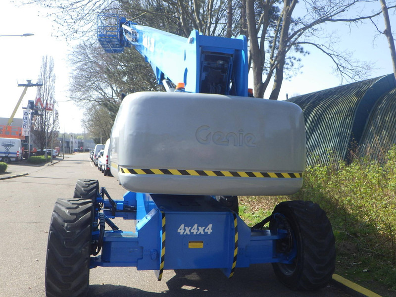Genie S-125 - Boom teleskopik: gambar 4 Genie S-125 - Boom teleskopik: gambar 4