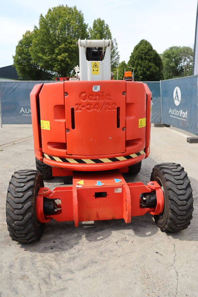 Genie Z-34/22 - Boom artikulasi: gambar 5 Genie Z-34/22 - Boom artikulasi: gambar 5