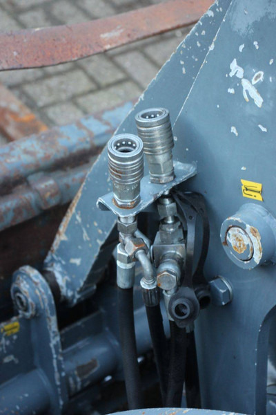 Wheel loader Giant V881T: gambar 13