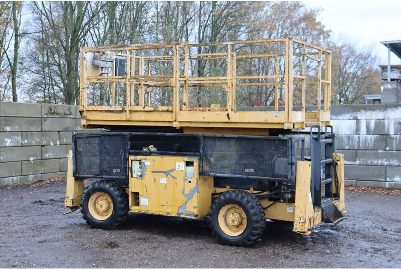Grove SM4688 XT - Scissor lifts: gambar 3 Grove SM4688 XT - Scissor lifts: gambar 3
