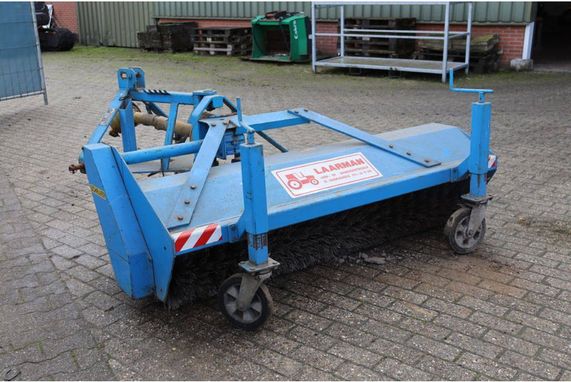 Hamm RB 180 - Trowel lantai: gambar 5 Hamm RB 180 - Trowel lantai: gambar 5