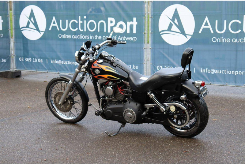 Harley-Davidson Dyna Wide Glide - Sepeda motor: gambar 3 Harley-Davidson Dyna Wide Glide - Sepeda motor: gambar 3
