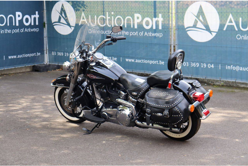 Harley-Davidson Heritage Softail Classic - Sepeda motor: gambar 3 Harley-Davidson Heritage Softail Classic - Sepeda motor: gambar 3