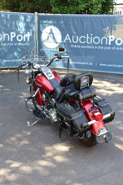 Harley-Davidson Heritage Softail Classic - Sepeda motor: gambar 4 Harley-Davidson Heritage Softail Classic - Sepeda motor: gambar 4
