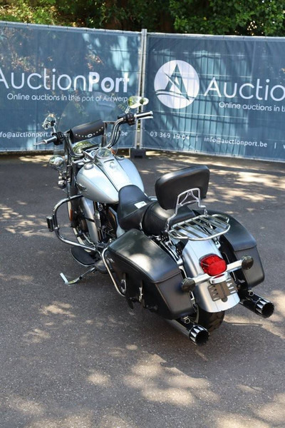 Harley-Davidson Road King Classic - Sepeda motor: gambar 4 Harley-Davidson Road King Classic - Sepeda motor: gambar 4