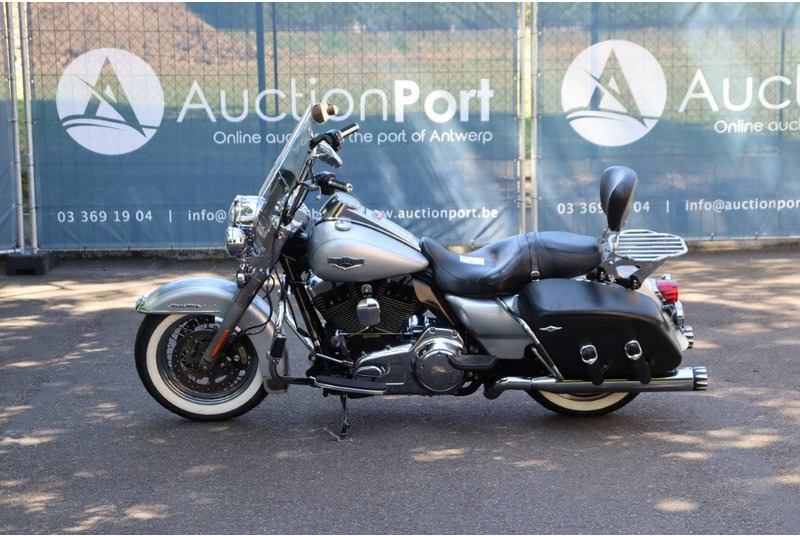 Harley-Davidson Road King Classic - Sepeda motor: gambar 2 Harley-Davidson Road King Classic - Sepeda motor: gambar 2