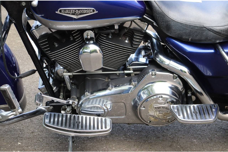 Sepeda motor Harley-Davidson Road King Classic Touring: gambar 13
