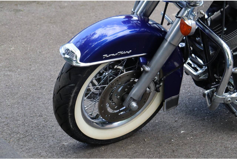 Sepeda motor Harley-Davidson Road King Classic Touring: gambar 10