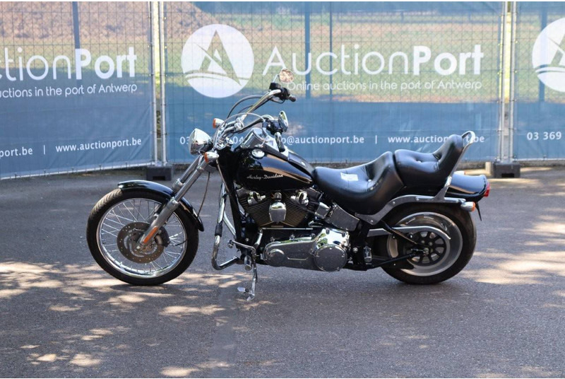 Harley-Davidson Softail Custom - Sepeda motor: gambar 2 Harley-Davidson Softail Custom - Sepeda motor: gambar 2