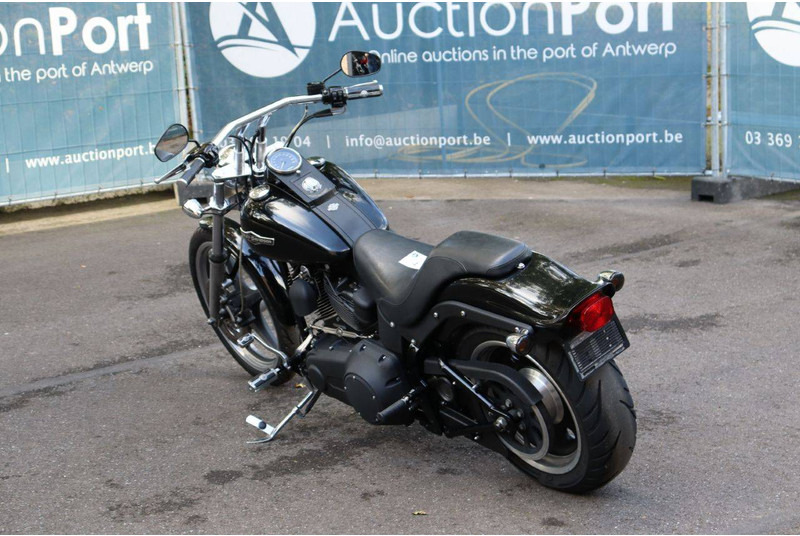 Harley-Davidson Softail Night Train - Sepeda motor: gambar 4 Harley-Davidson Softail Night Train - Sepeda motor: gambar 4