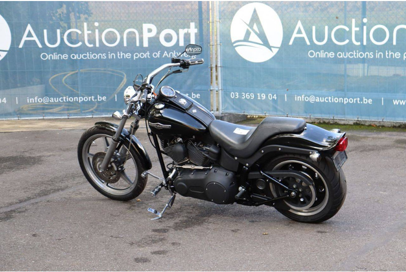 Harley-Davidson Softail Night Train - Sepeda motor: gambar 3 Harley-Davidson Softail Night Train - Sepeda motor: gambar 3