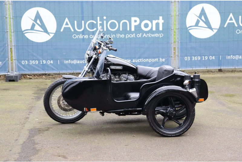 Harley-Davidson Sporster XL883 - Sepeda motor: gambar 1 Harley-Davidson Sporster XL883 - Sepeda motor: gambar 1