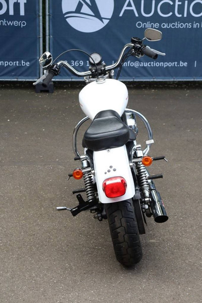 Harley-Davidson Sporster XL883 - Sepeda motor: gambar 5 Harley-Davidson Sporster XL883 - Sepeda motor: gambar 5