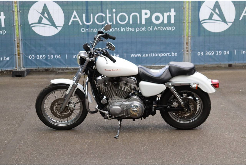 Harley-Davidson Sporster XL883 - Sepeda motor: gambar 2 Harley-Davidson Sporster XL883 - Sepeda motor: gambar 2