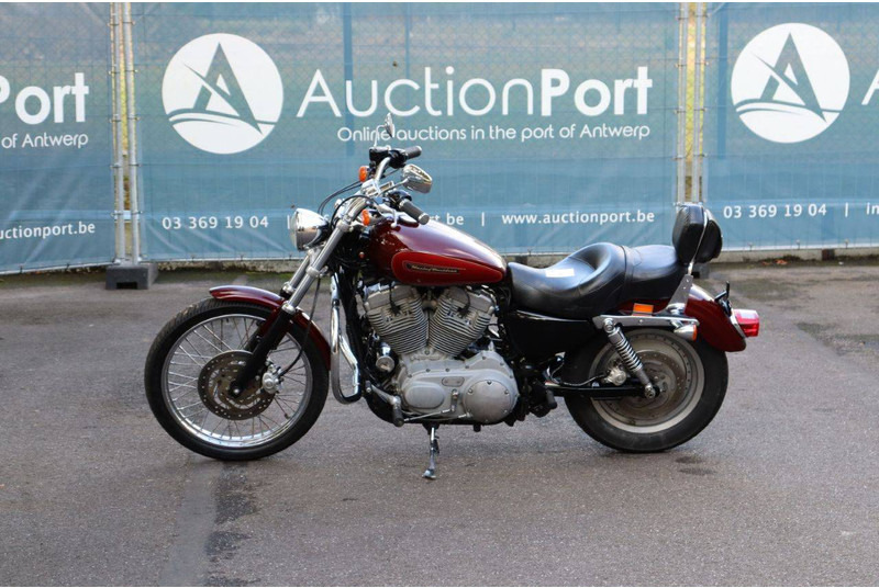 Harley-Davidson Sportster XL883 - Sepeda motor: gambar 1 Harley-Davidson Sportster XL883 - Sepeda motor: gambar 1