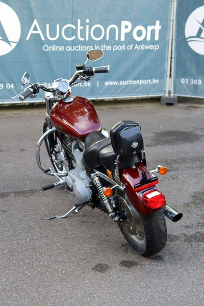 Harley-Davidson Sportster XL883 - Sepeda motor: gambar 5 Harley-Davidson Sportster XL883 - Sepeda motor: gambar 5