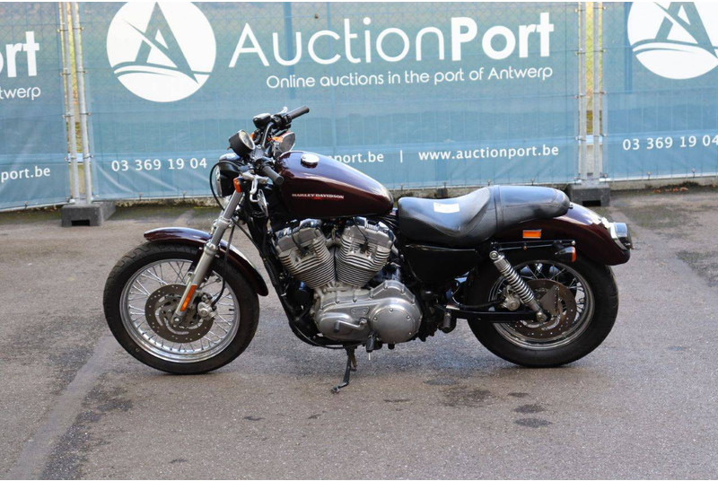 Harley-Davidson Sportster XL883 Super Low - Sepeda motor: gambar 2 Harley-Davidson Sportster XL883 Super Low - Sepeda motor: gambar 2