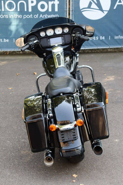 Harley-Davidson Street Glide - Sepeda motor: gambar 5 Harley-Davidson Street Glide - Sepeda motor: gambar 5